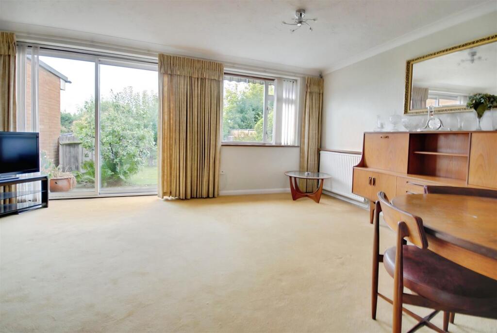 House in Watford - View 5