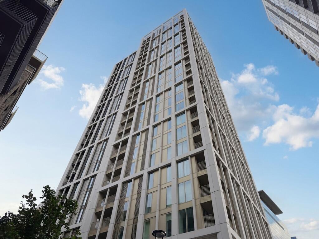 Apartment in London - View 5
