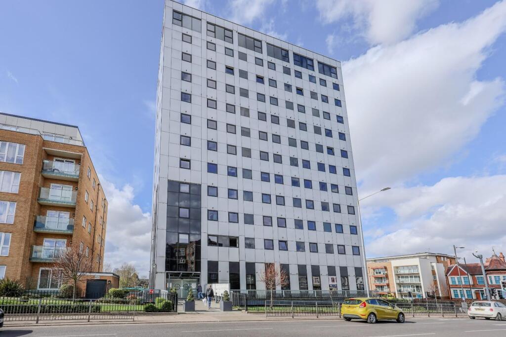 Main image of property: Southchurch Avenue, Southend-on-Sea