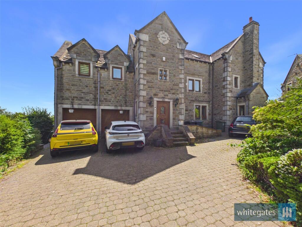 Main image of property: Robins Court, Oakenshaw, Bradford, West Yorkshire, BD12