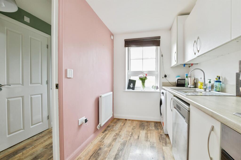 Additional image 3 of Isabella Street, Bearwood, Bournemouth