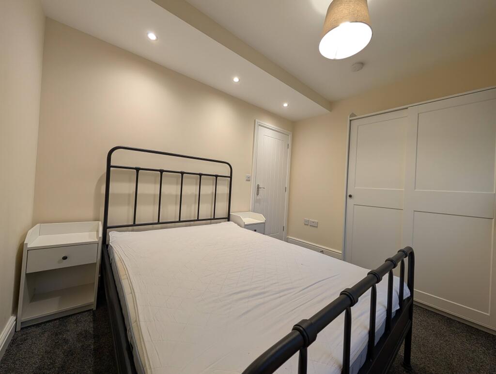 Additional image 5 of Alvechurch Road, Birmingham, B31