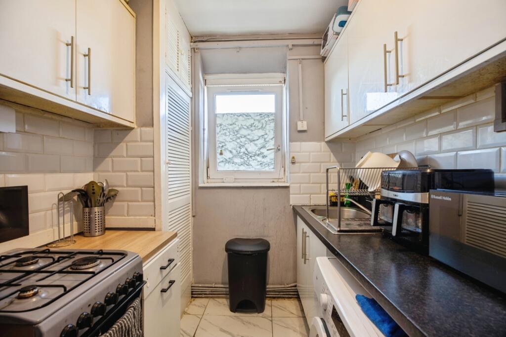 Apartment in London, Royal Borough of Greenwich - View 4