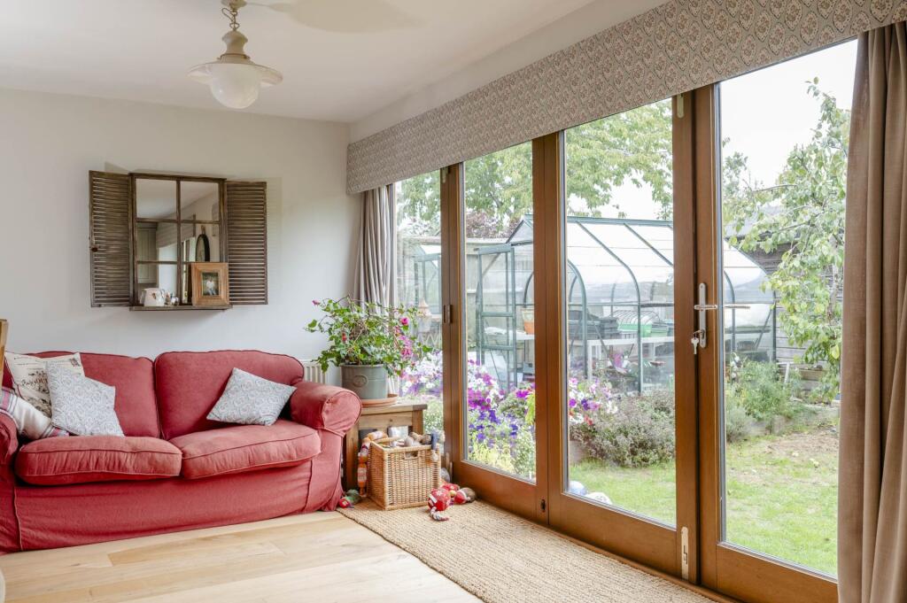 House in West Oxfordshire, Over Norton - View 3