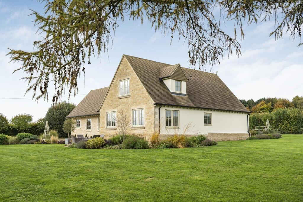 Main image of property: Middle Aston, Oxfordshire, OX25