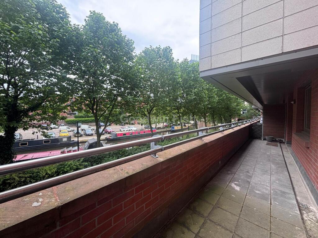 Apartment in Manchester, Castlefield, City Centre - View 2