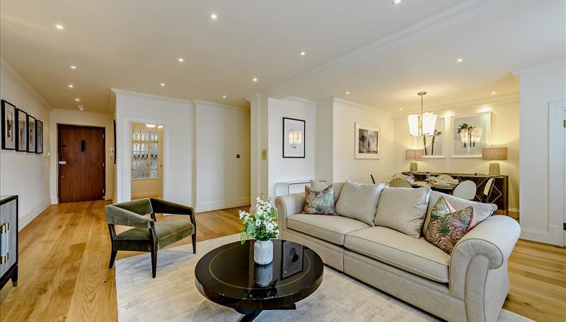 Apartment in London - View 3