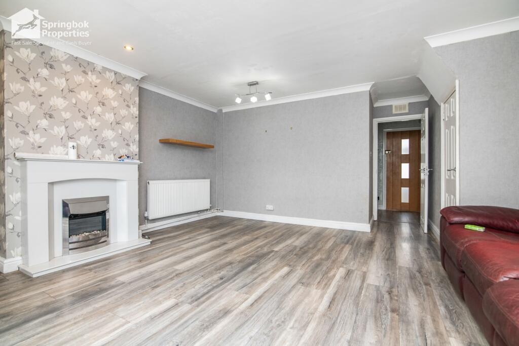 House in Birmingham, West Midlands - View 4