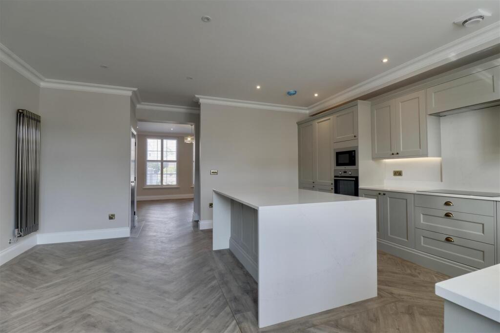 Apartment in Portsmouth - View 4