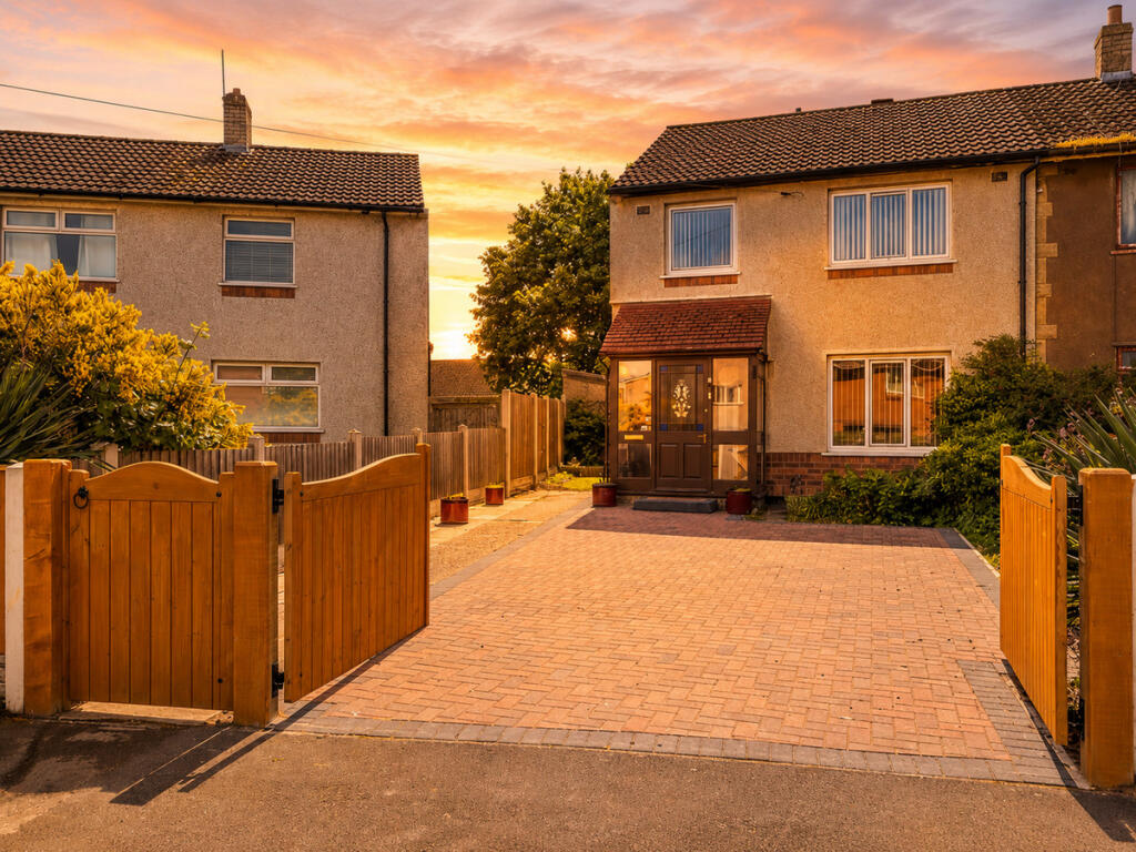 Main image of property: Lime Tree Crescent, Rossington, DN11