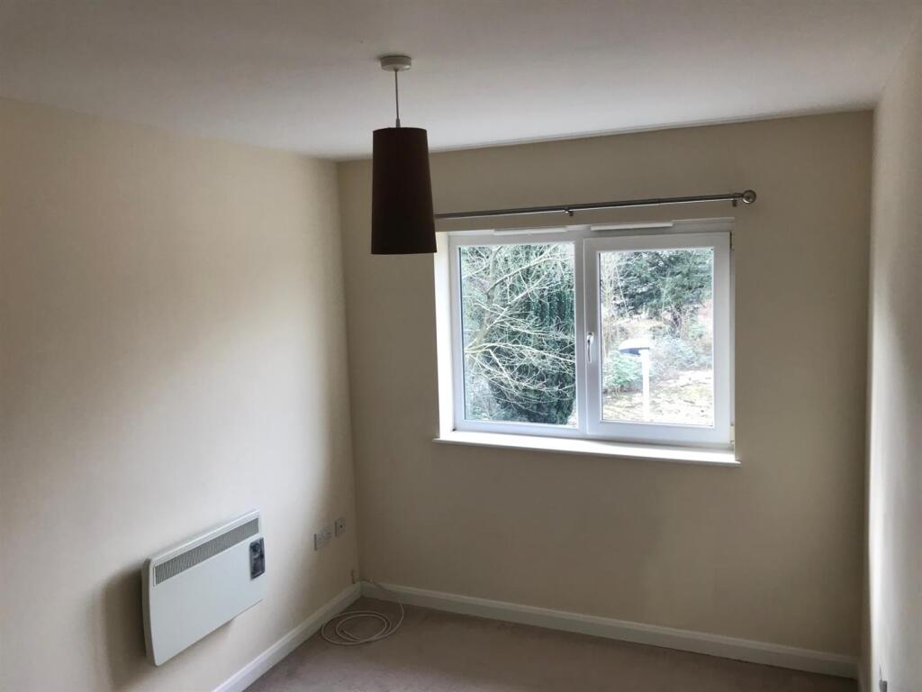 Apartment in Shrewsbury - View 5