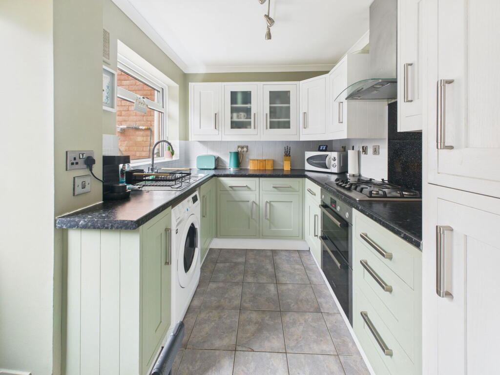 Meadow Close, Ottery St. Mary. photo 2