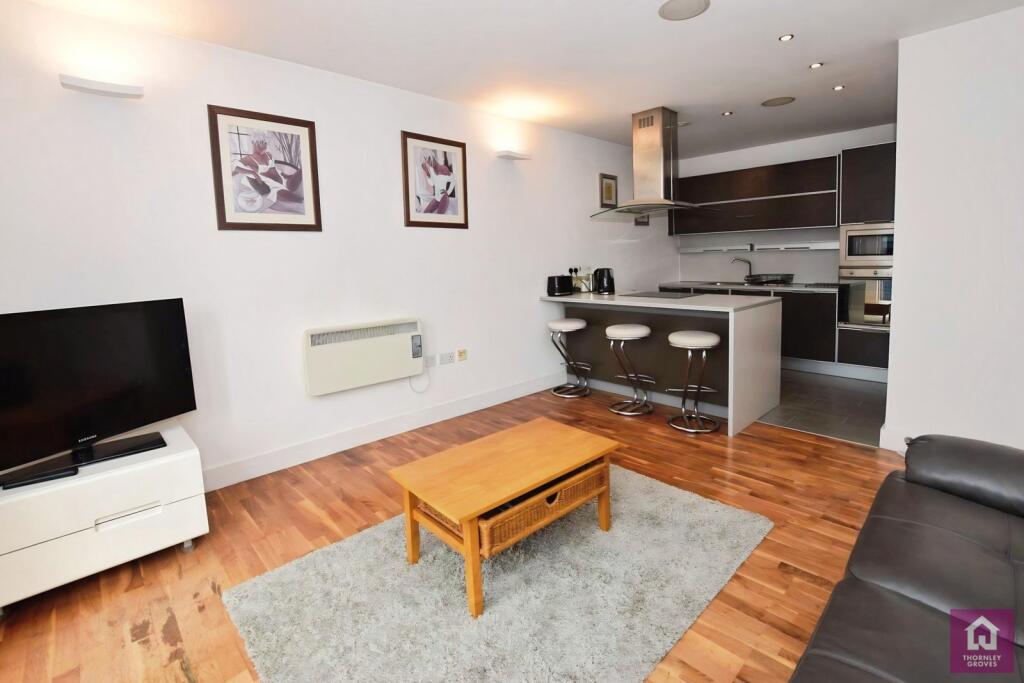 Apartment in Manchester - View 3