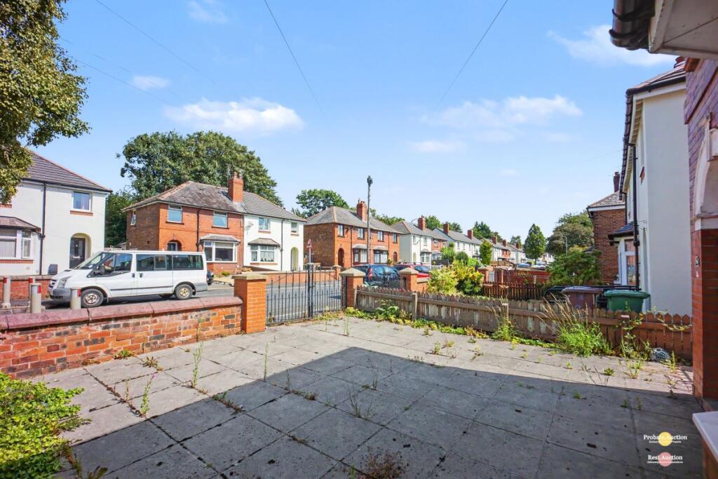 House in St Helens, Liverpool City Region - View 5