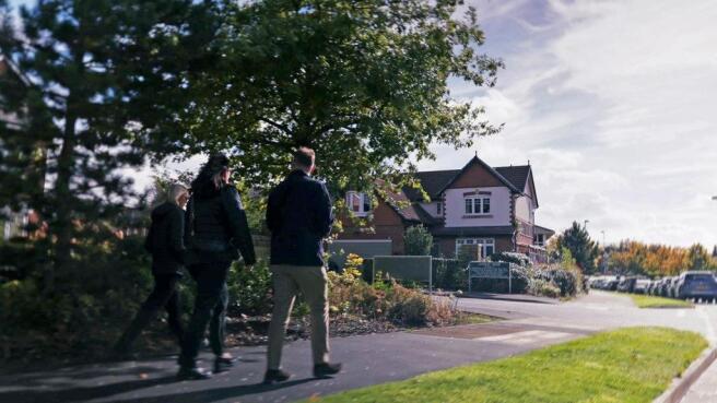 beechwood-court-lunchtime-walks-offices-macclesfield.jpg