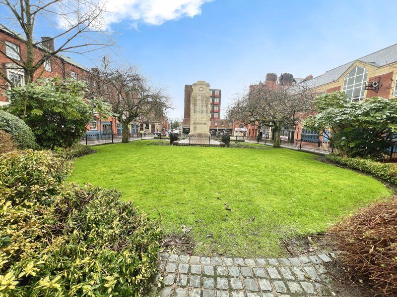 Apartment in Bolton, Greater Manchester - View 2