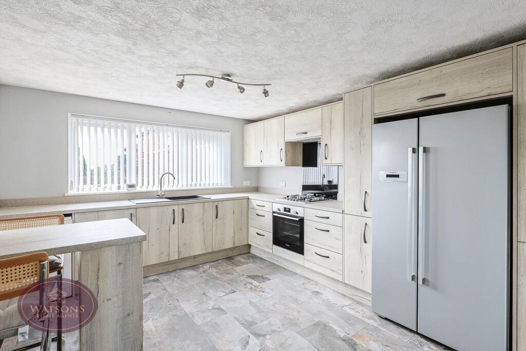 Sharrard Close, Underwood, Nottingham, NG16 photo 4