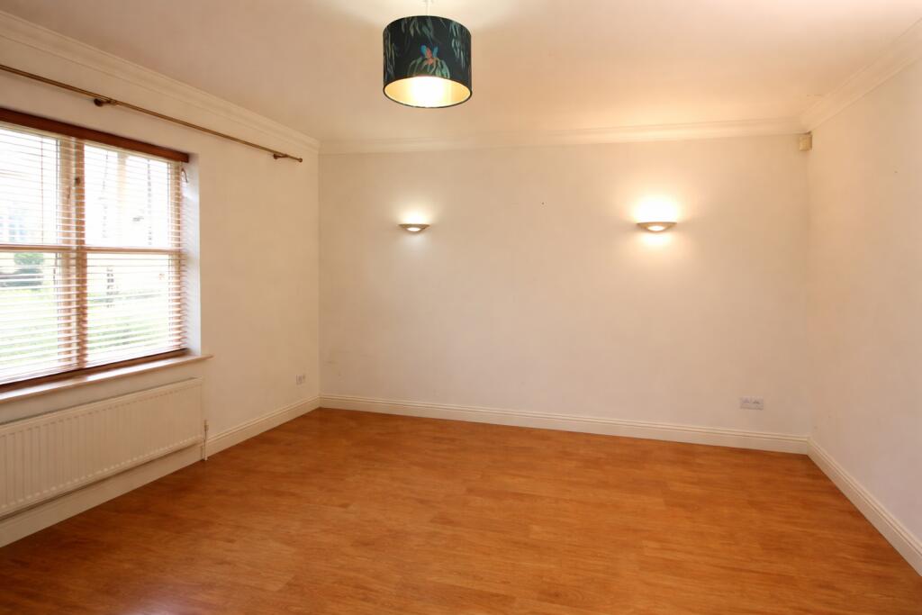 House in Horsham, Warnham - View 5