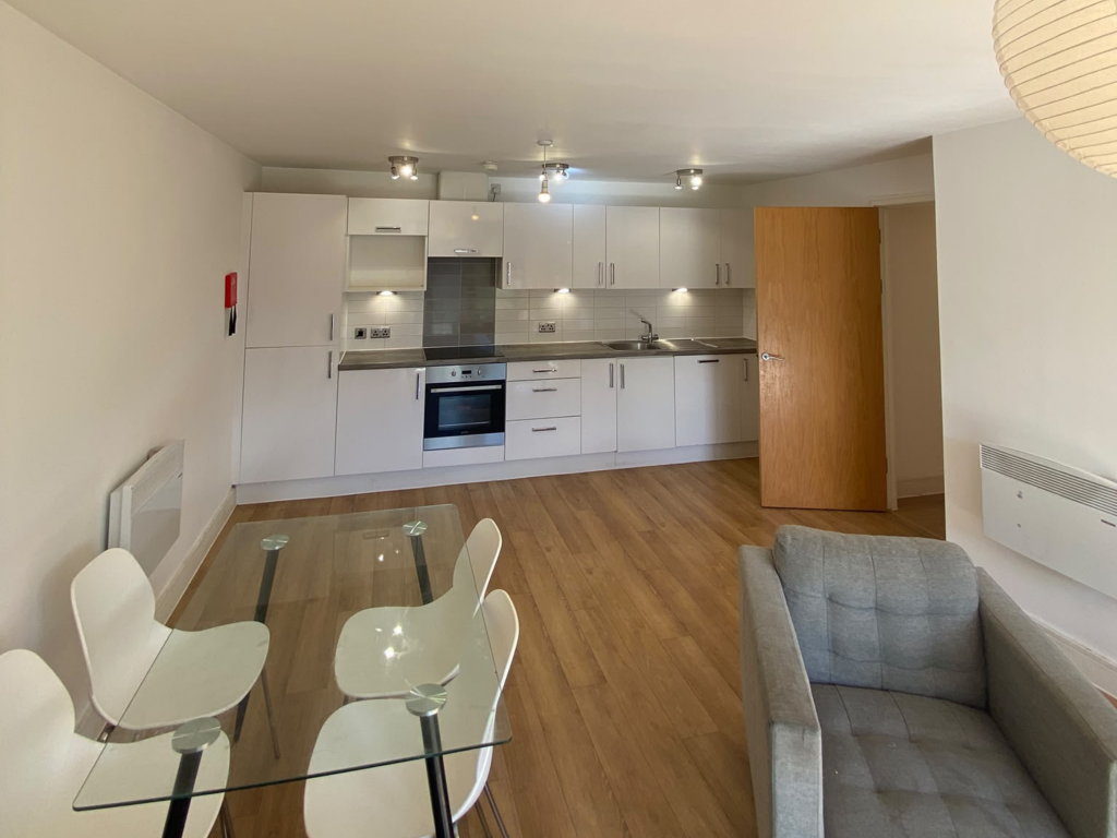 Apartment in Liverpool - View 4