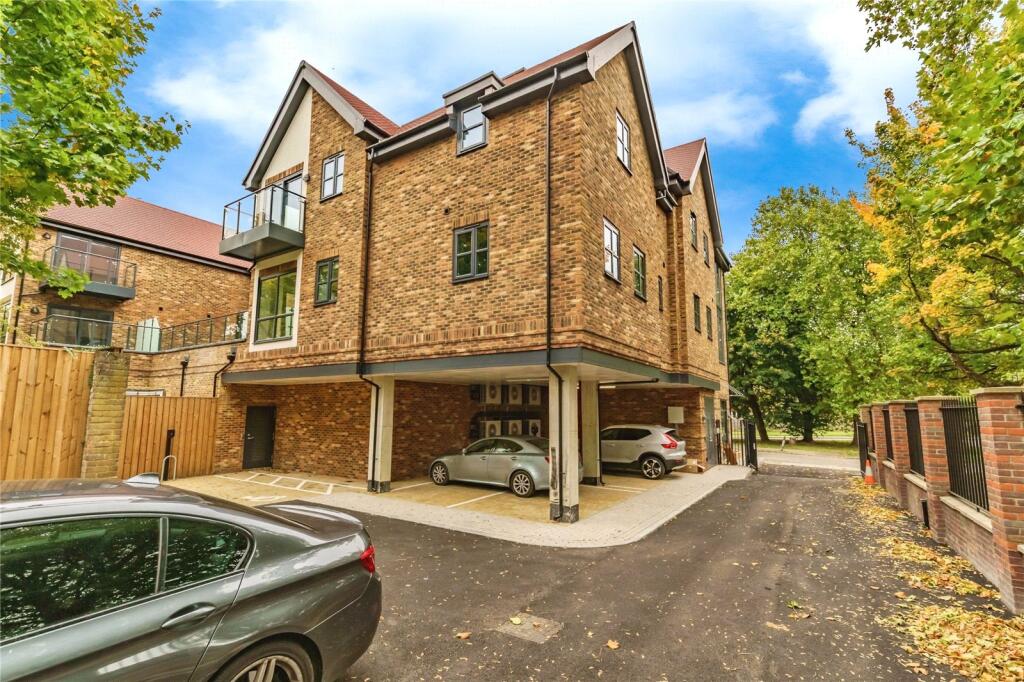 Main image of property: Outwood Lane, Chipstead, Coulsdon, Surrey, CR5