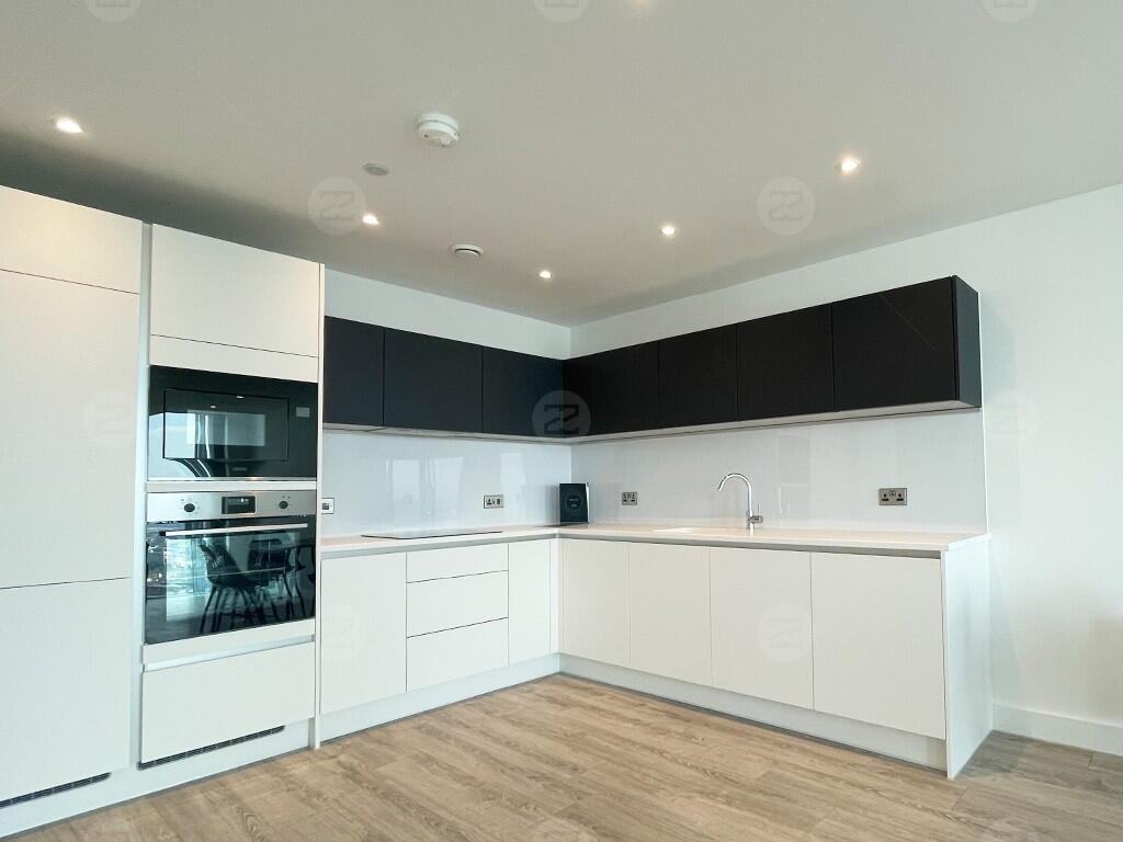 43rd Floor, Three60, Silvercroft Street, Manchester, Greater Manchester, M15 photo 4