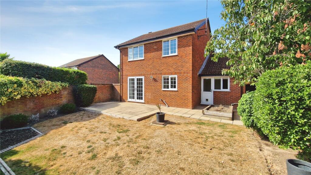 House in Binfield, Bracknell Forest - View 2