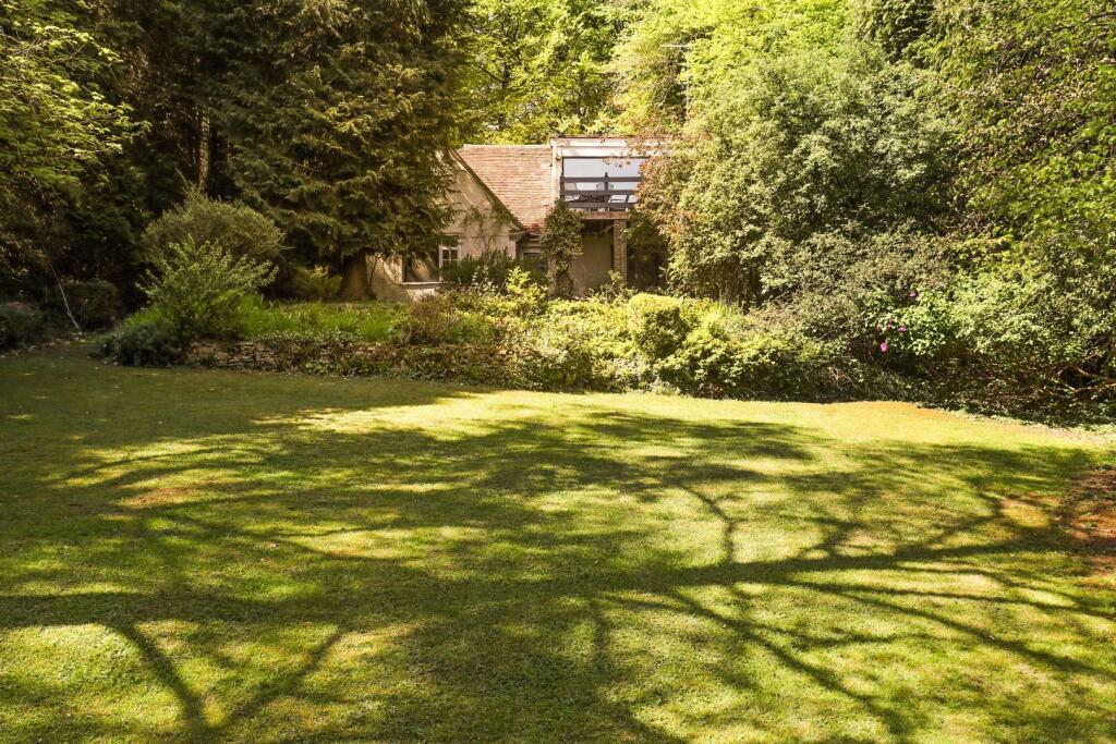 Main image of property: Cheltenham Road, Painswick, Stroud