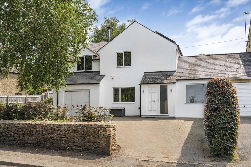 Main image of property: Heyford Road, Somerton, Bicester, Oxfordshire, OX25
