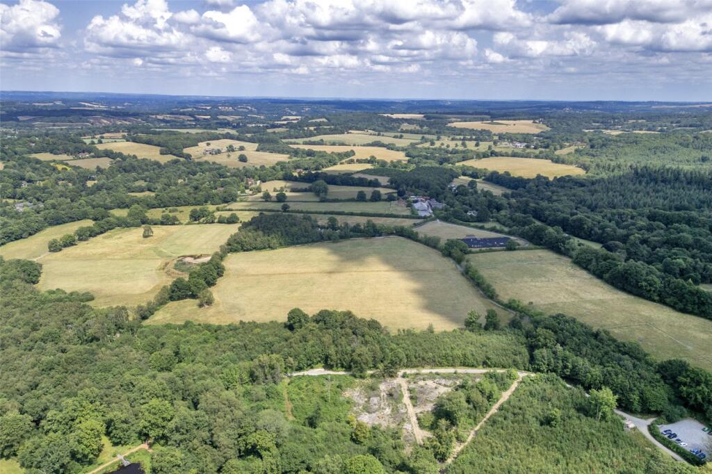 Chuck Hatch, Hartfield, East Sussex, TN7 photo 2