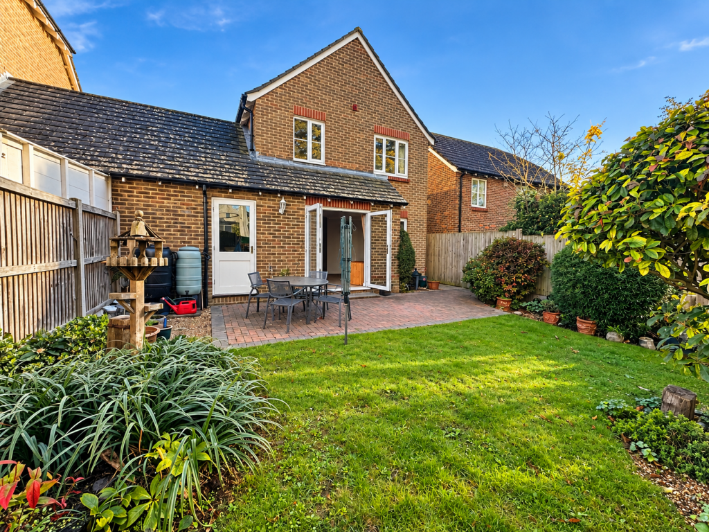 House in Canterbury - More