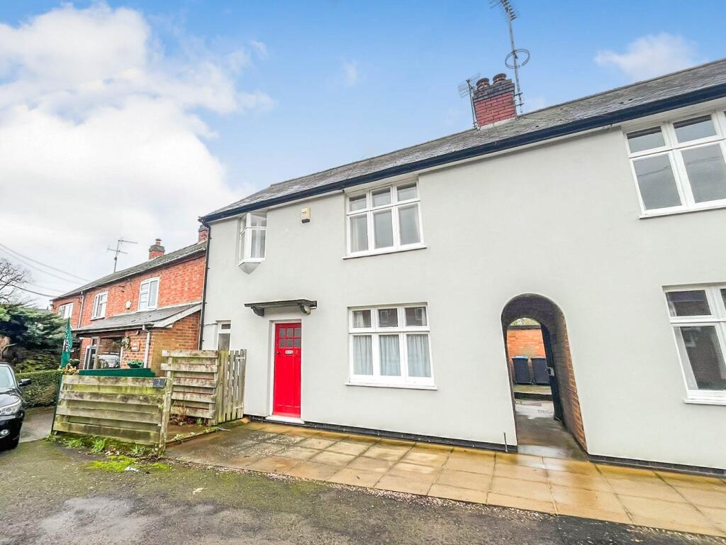 Main image of property: Teal Cottage, Welford Road, South Kilworth, Lutterworth, LE17