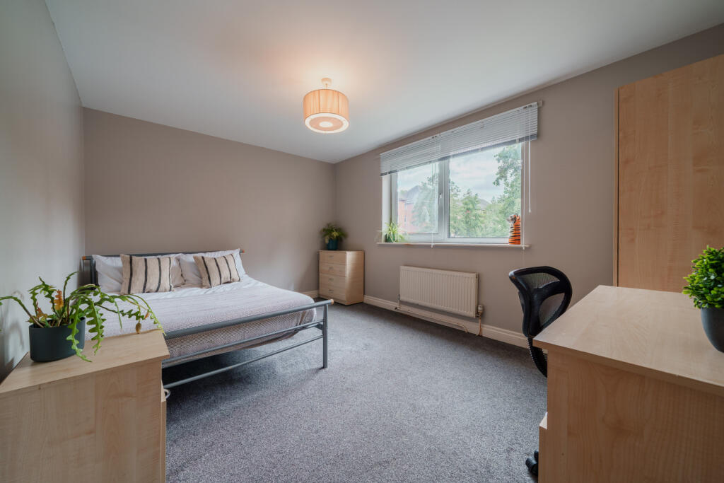 Apartment in Manchester - View 4