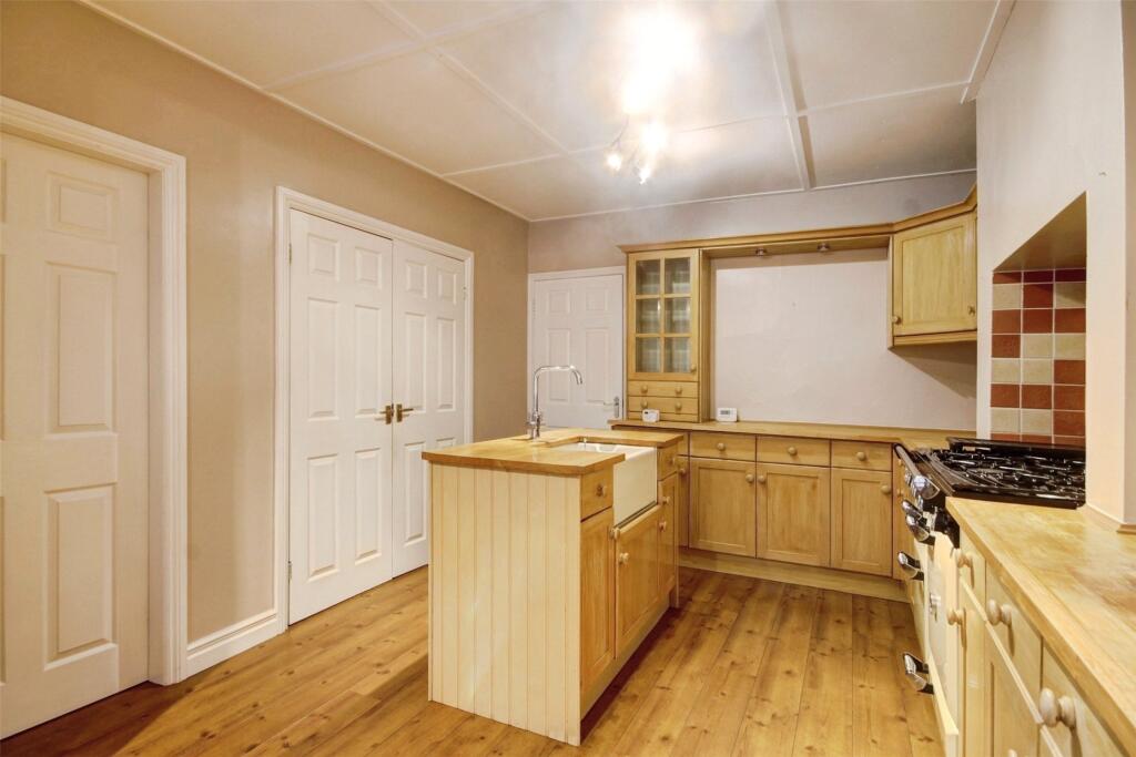 Allison Gardens, Consett, County Durham, DH8 photo 4