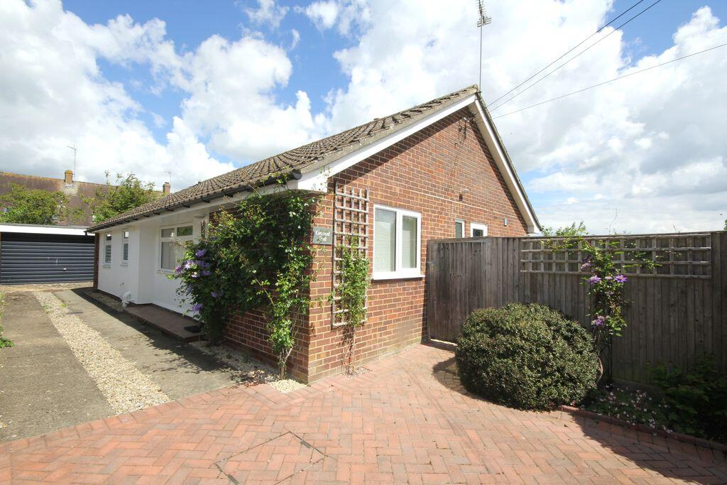 Main image of property: Long Crendon