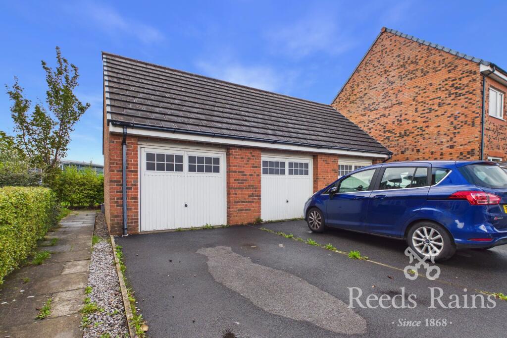 House in Chorley, Euxton - View 3