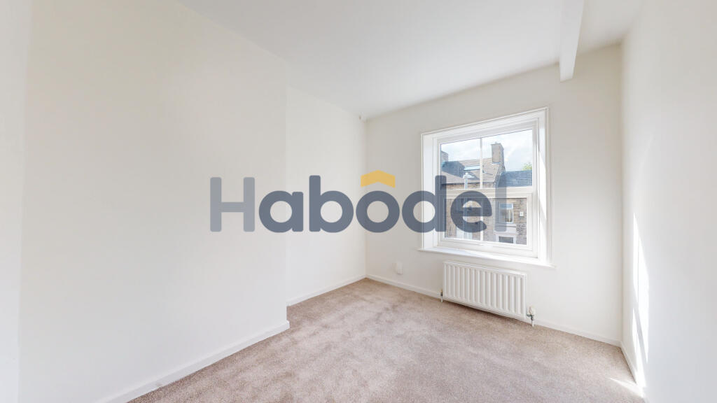 House in Kirklees, West Yorkshire - View 5