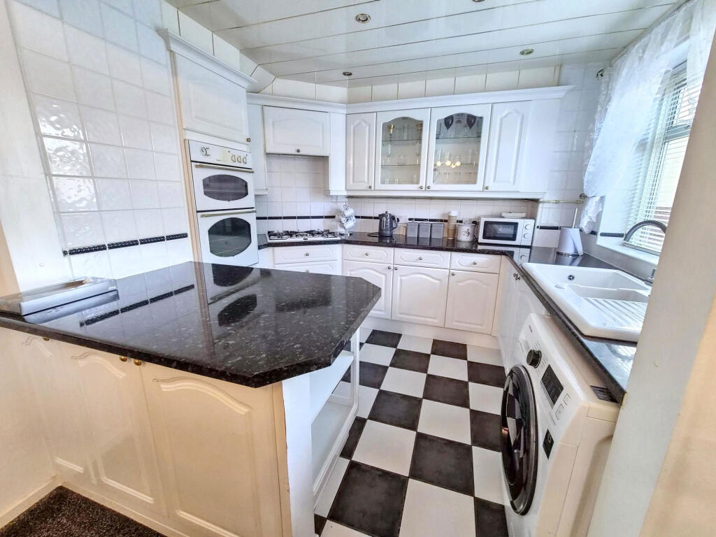 House in Newcastle upon Tyne - View 2