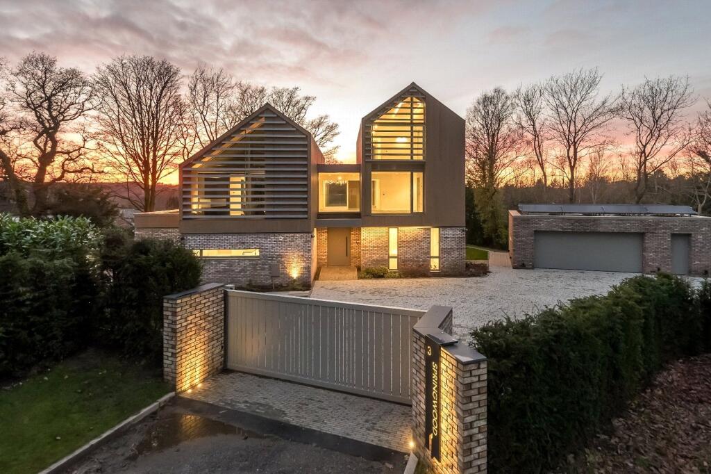 Main image of property: Waterbank Place, Prestbury, Macclesfield, Cheshire, SK10