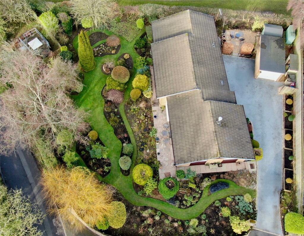 Clarkewood Close, Wiswell, Clitheroe, Lancashire, BB7 photo 2