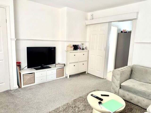 House in Barnsley, South Yorkshire - View 3