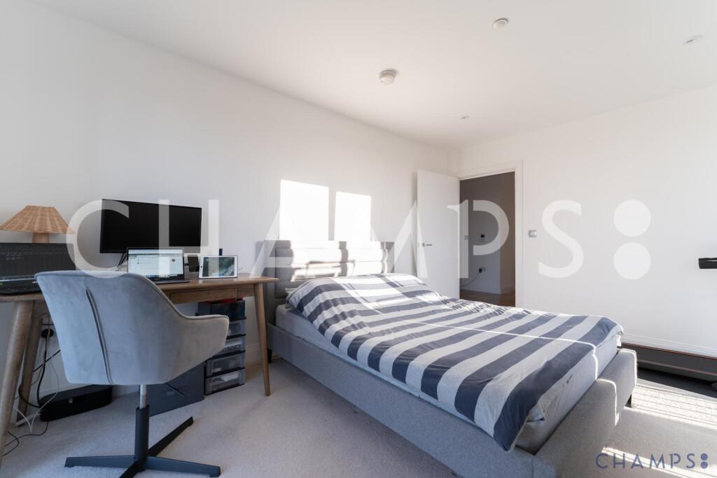 Apartment in London - View 4