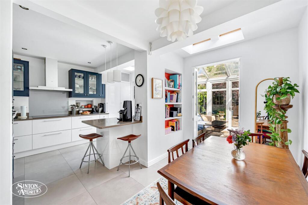 House in London, Hanwell - View 4