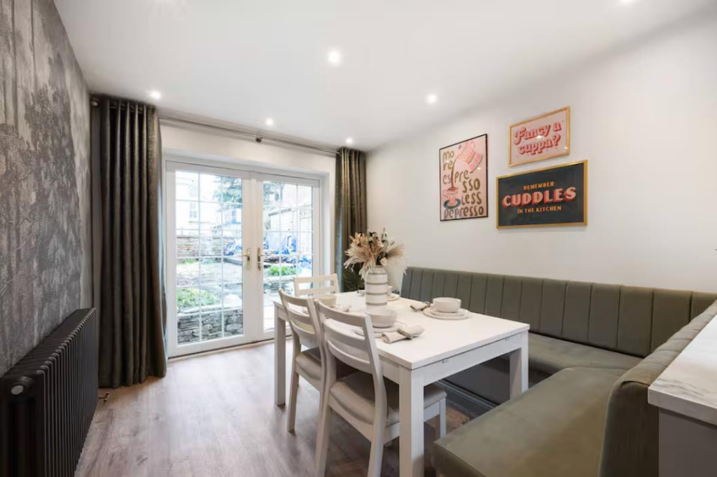 House in Cheltenham, Sixways, Charlton Kings - View 4
