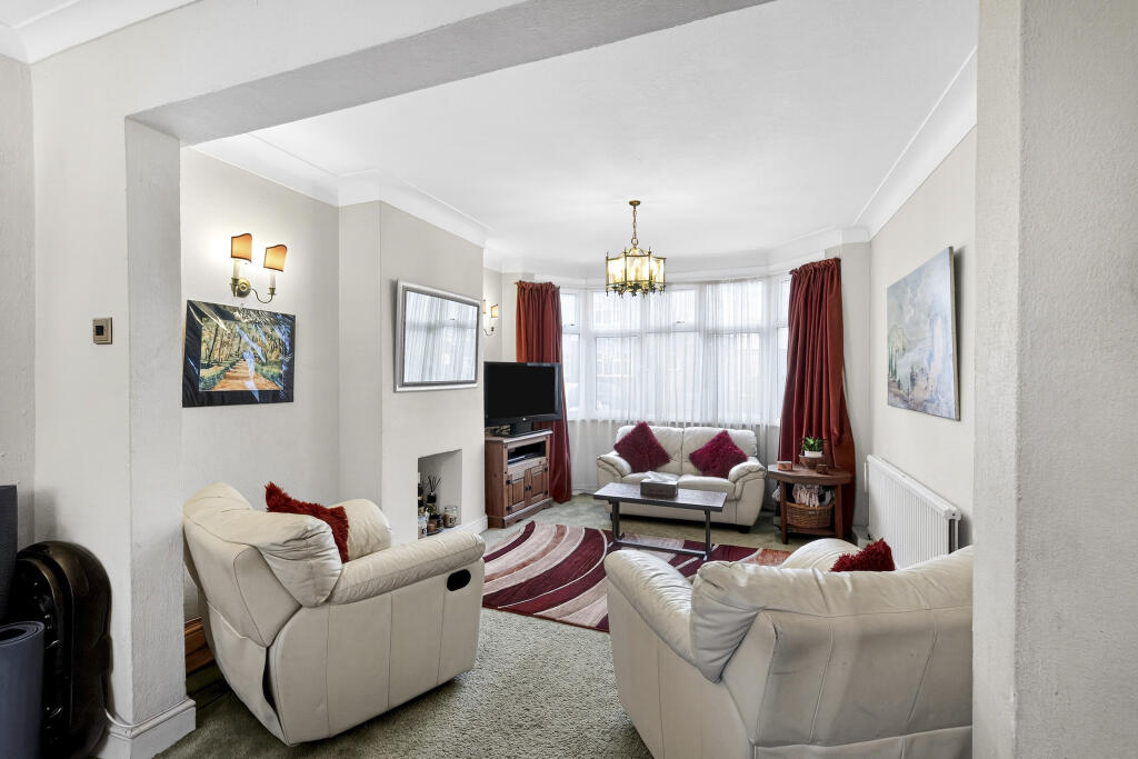 Wesley Avenue, London, NW10 photo 2