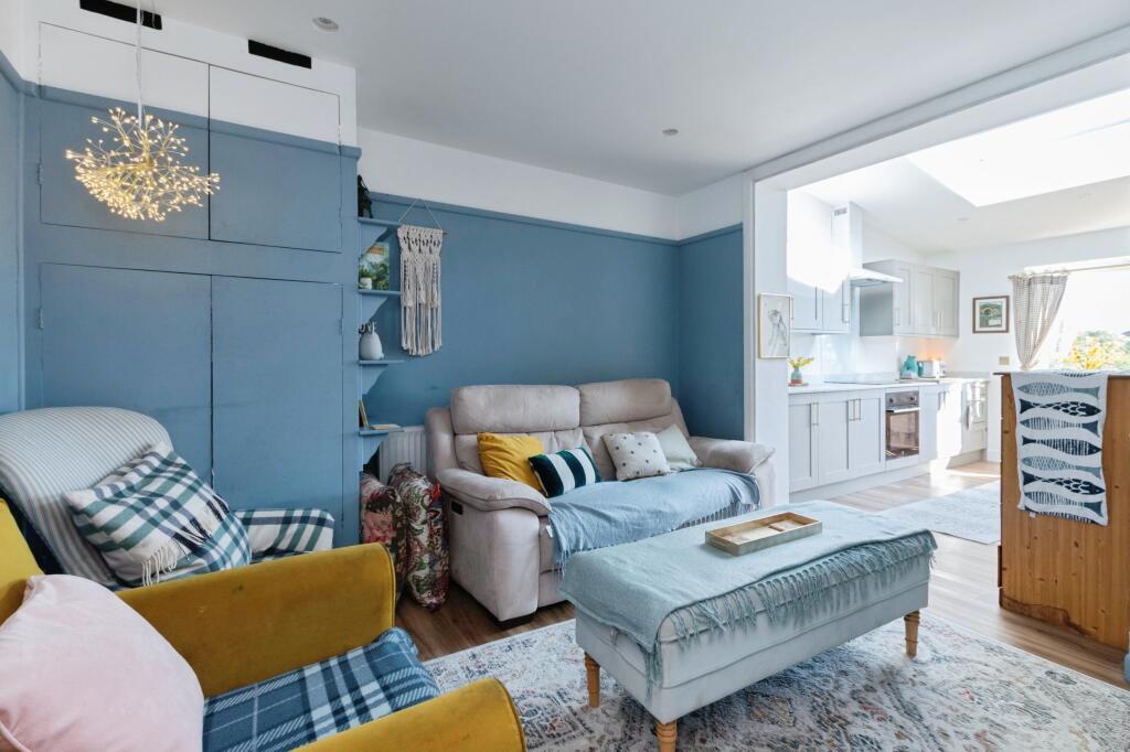 Additional image 20 of Barnes Crescent, Bournemouth, BH10