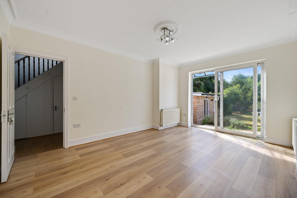Main image of property: Vyner Road, London, W3 7