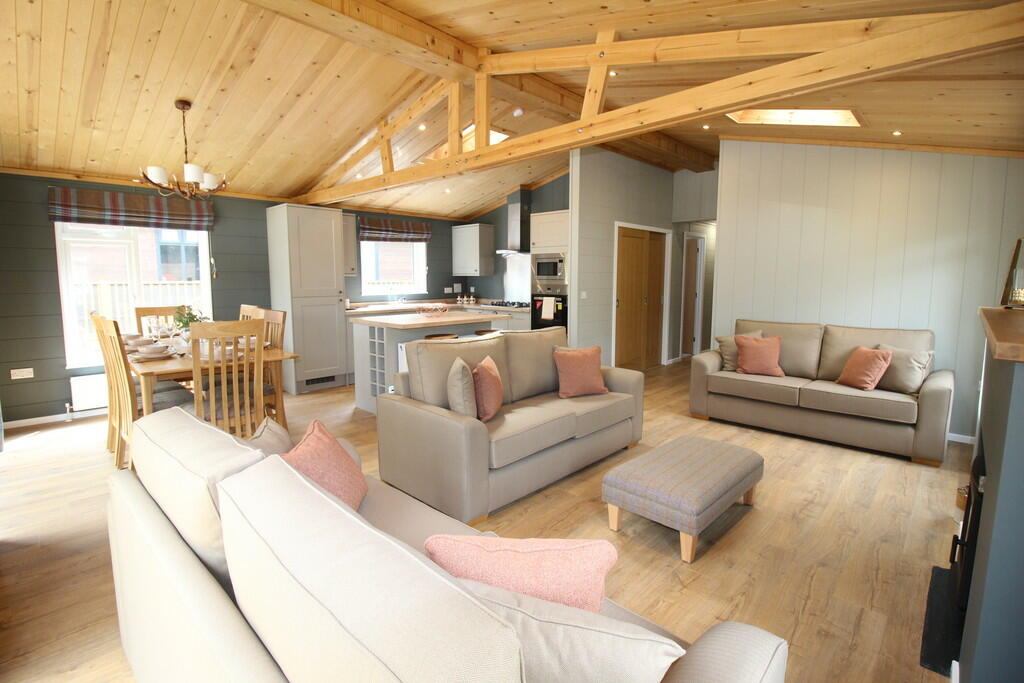 Additional image 3 of Aspen Corner, Brokerswood Holiday Park, Brokerswood