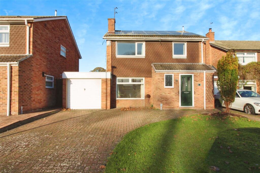 4-bed detached on Friars Pardon, Hurworth, Darlington, DL2, £300,000
