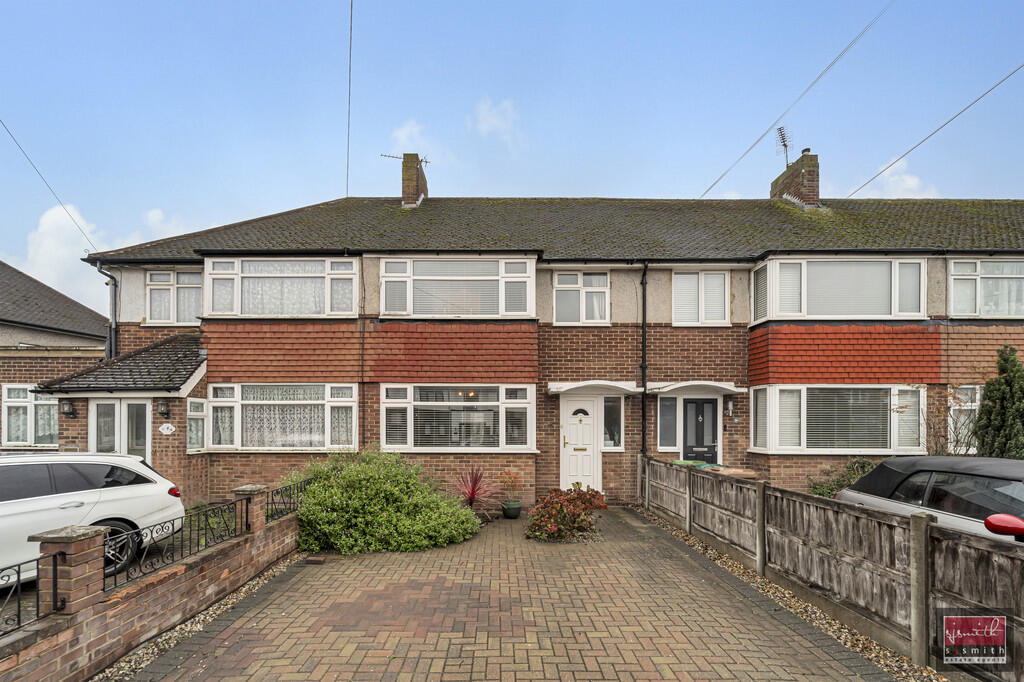 3-bed terraced on Dane Road, Ashford, £500,000