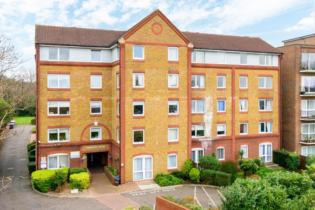 1-bed house on Fairview Court, Kingston upon Thames, £200,000